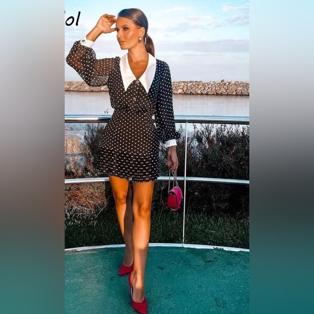 ZARA bloggers favourite Poka Dot Mini Dress With Gold Button black white